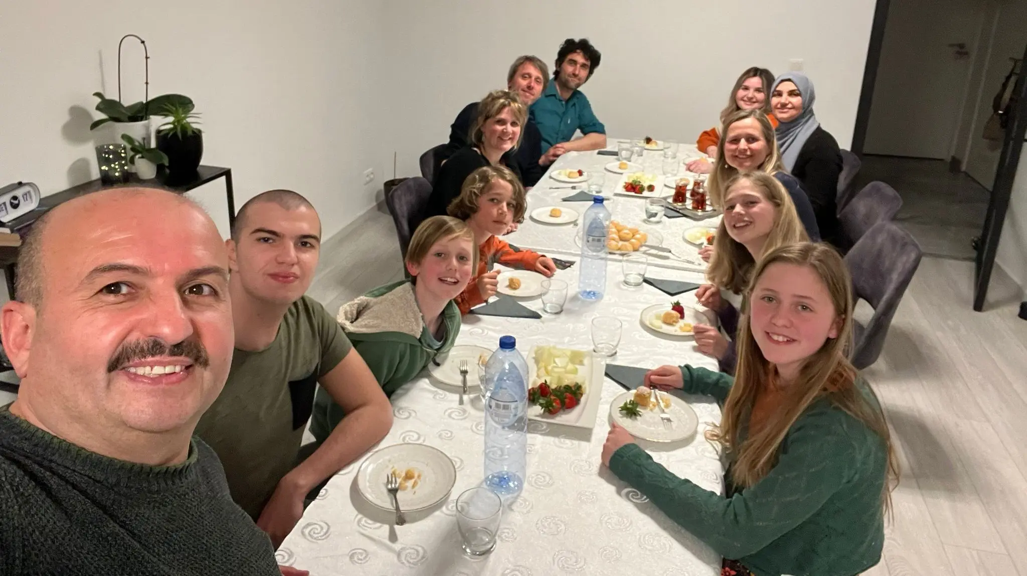 news-iftarmee-zorgt-voor-ontmoeting-en-1